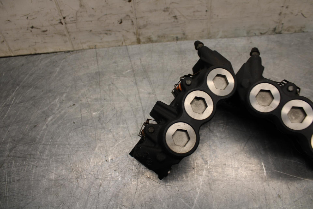 07-08 YAMAHA YZF R1 RIGHT LEFT FRONT BRAKE CALIPER SET PAIR CALIPERS BB483