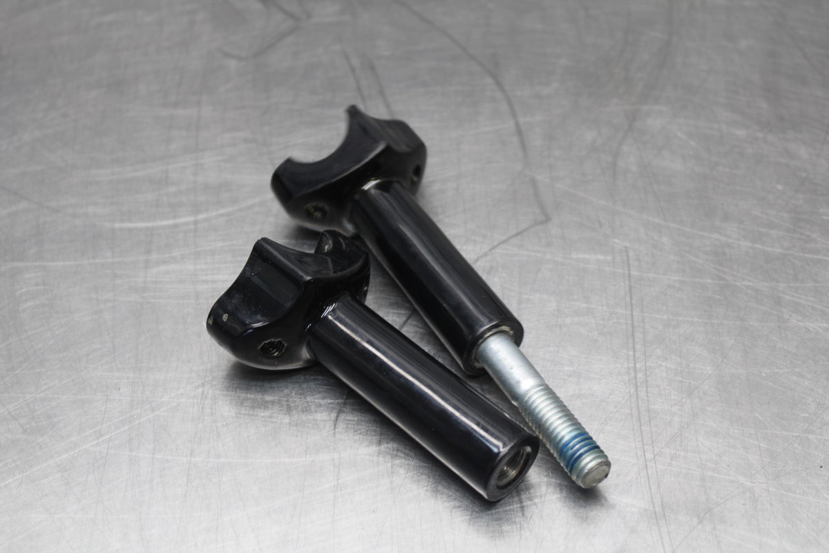 22 HARLEY-DAVIDSON SOFTAIL HANDLEBAR RISERS BB859