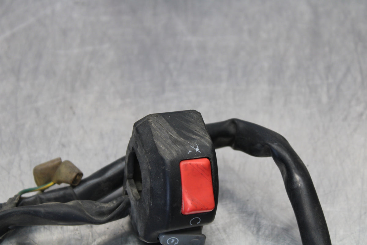 07-08 YAMAHA YZF R1 RIGHT CLIP ON HANDLE KILL OFF START SWITCH SWITCHES BB160