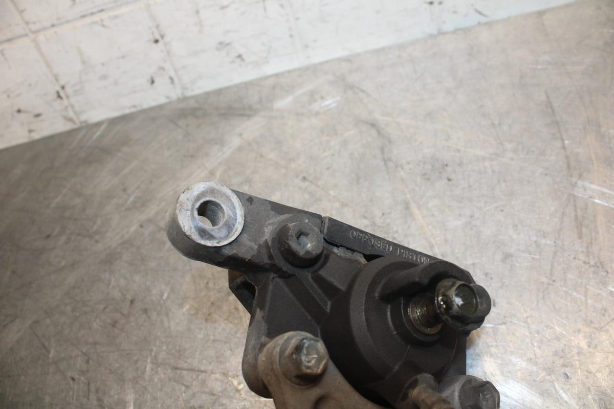 1998 Suzuki TL1000S REAR BACK BRAKE CALIPER W MOUNT BRACKET BB508