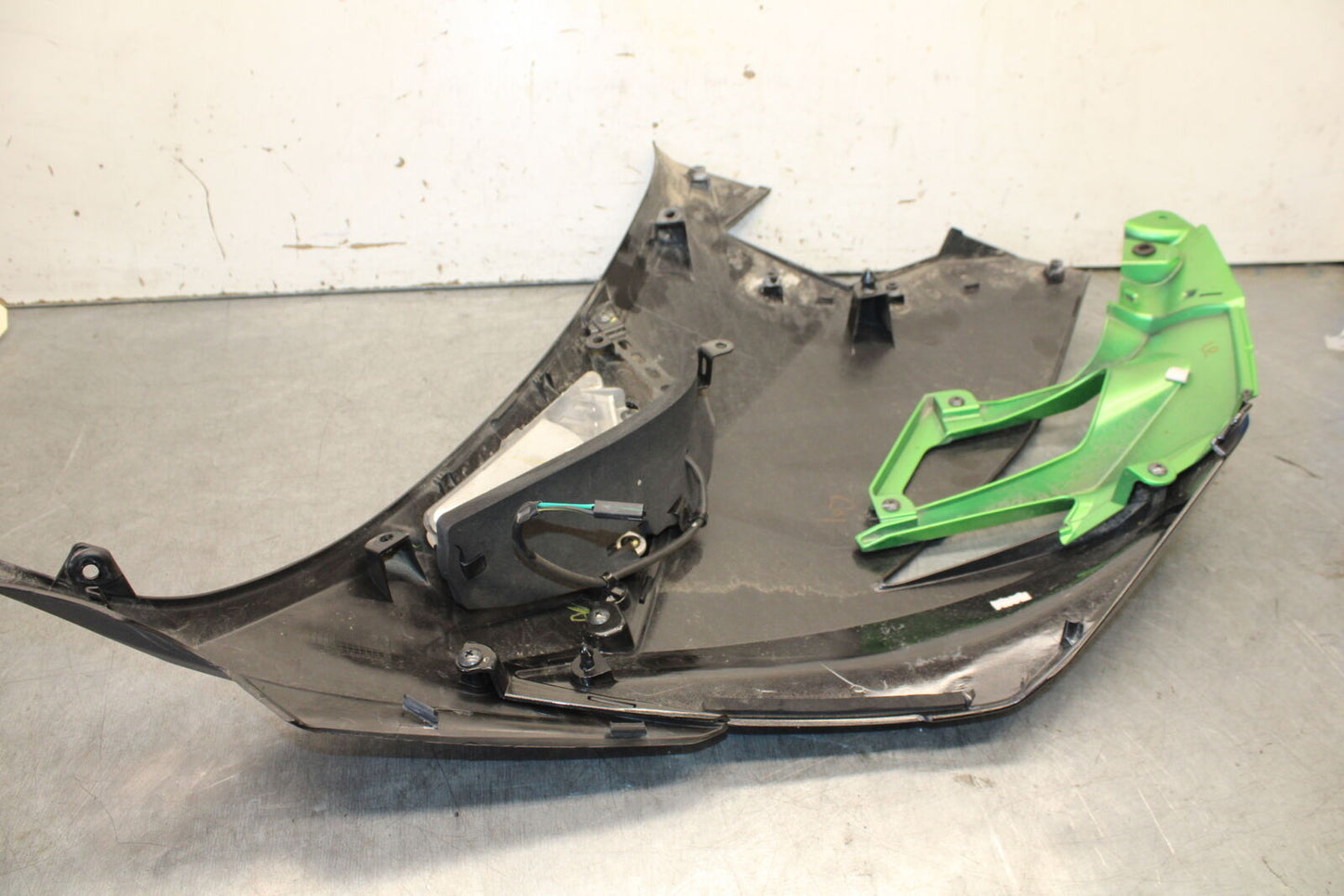 18-23 KAWASAKI NINJA 400 LEFT LOWER MID UPPER SIDE FAIRING COWL BB679