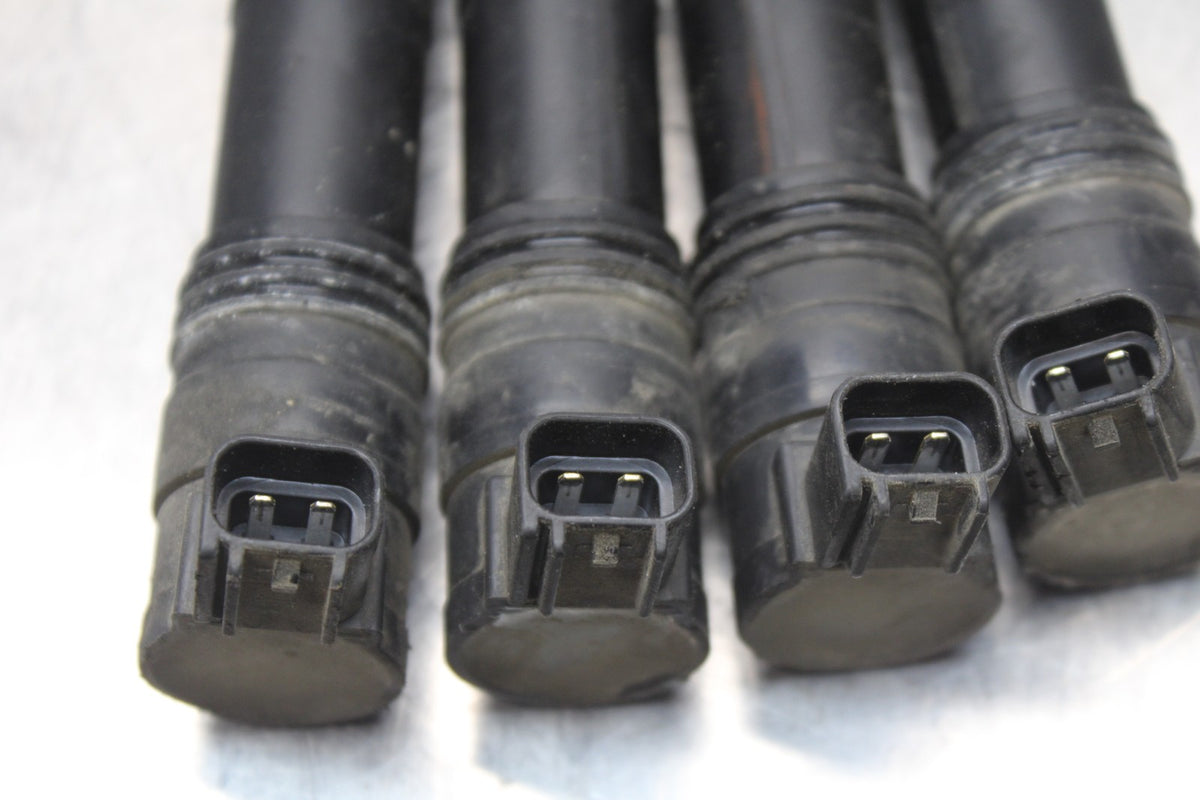 08 KAWASAKI NINJA ZX10R IGNITION COILS COIL SPARK PLUG CAPS BB201