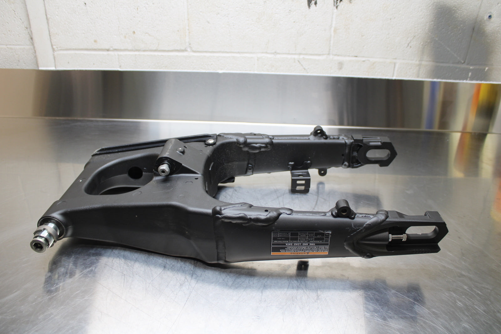 23-24 KAWASAKI NINJA ZX14R REAR SWINGARM BACK SUSPENSION SWING ARM BB141