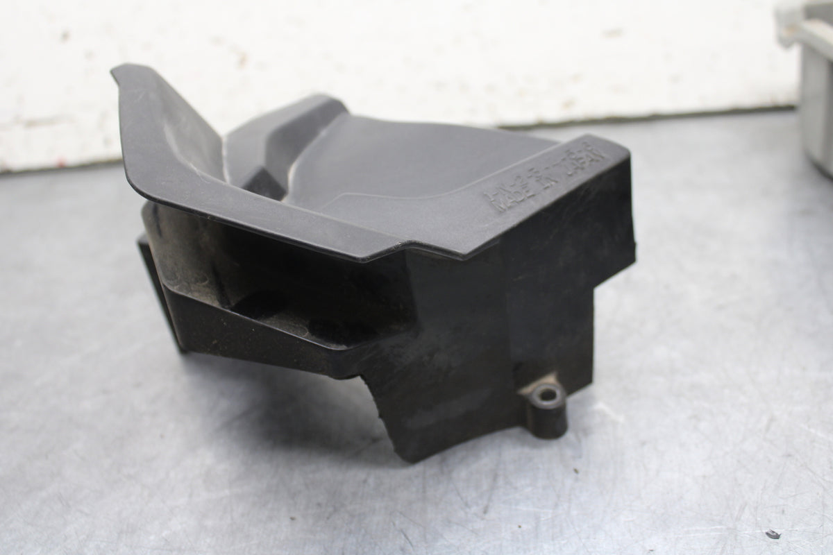07-08 YAMAHA YZF R1 ENGINE SPROCKET COVER BB724