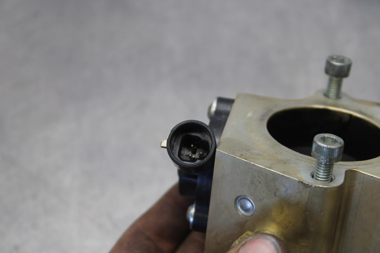 05-06 VICTORY KINGPIN DELUXE THROTTLE BODY BODIES BB195