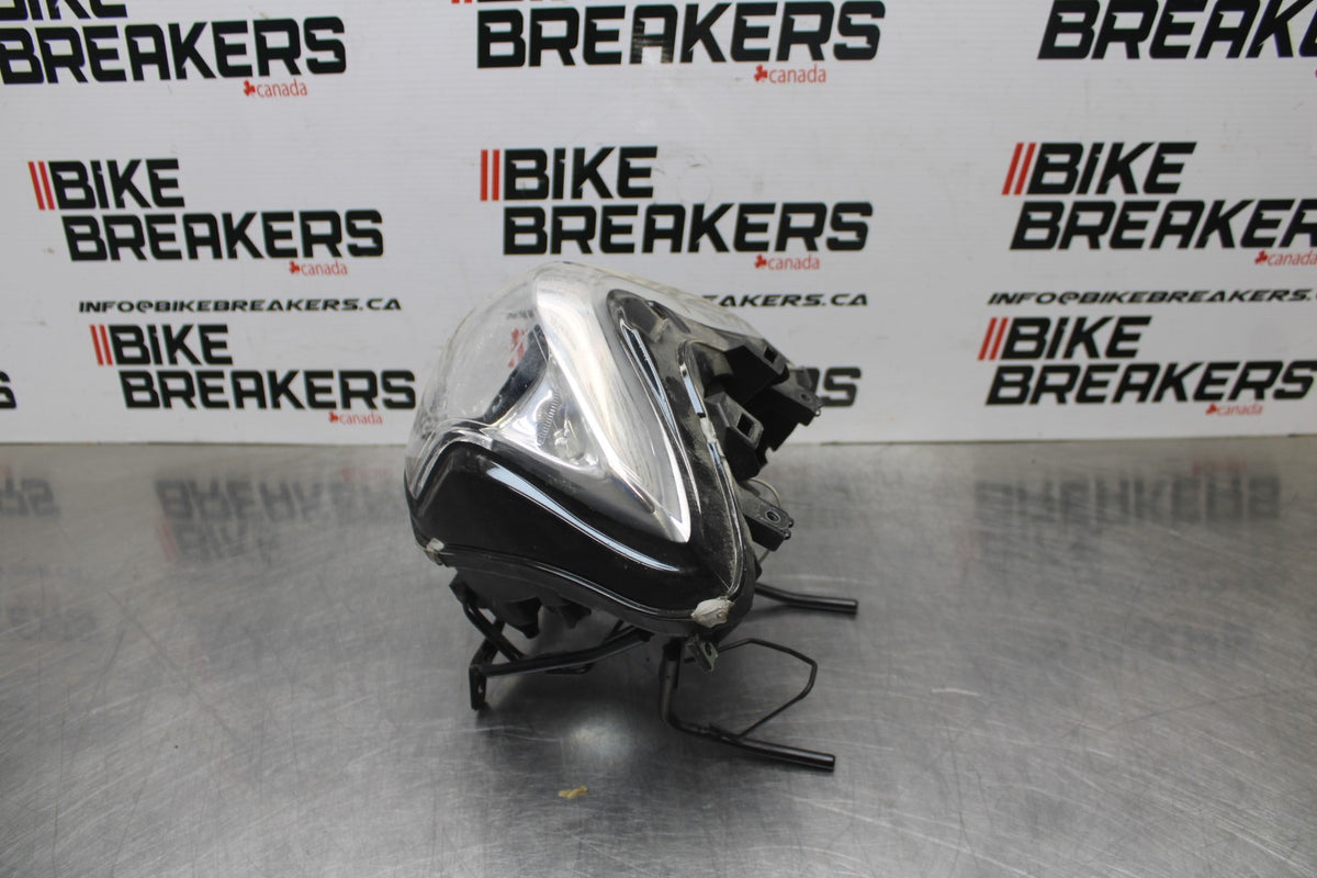 15 SUZUKI GW250F FRONT HEADLIGHT HEAD LIGHT LAMP BB789