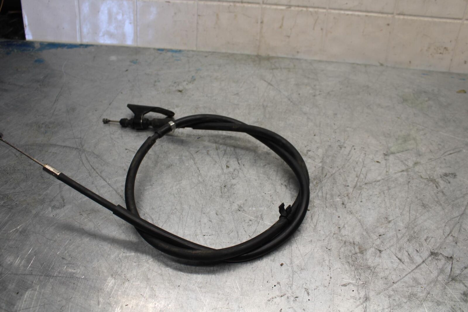 07-08 YAMAHA YZF R1 CLUTCH CABLE LINE BB425