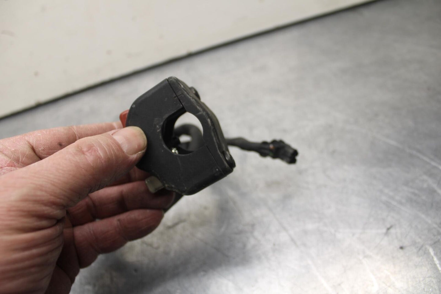 23 KAWASAKI NINJA ZX6R 636 RIGHT CLIP ON HANDLE KILL OFF START SWITCH  BB609