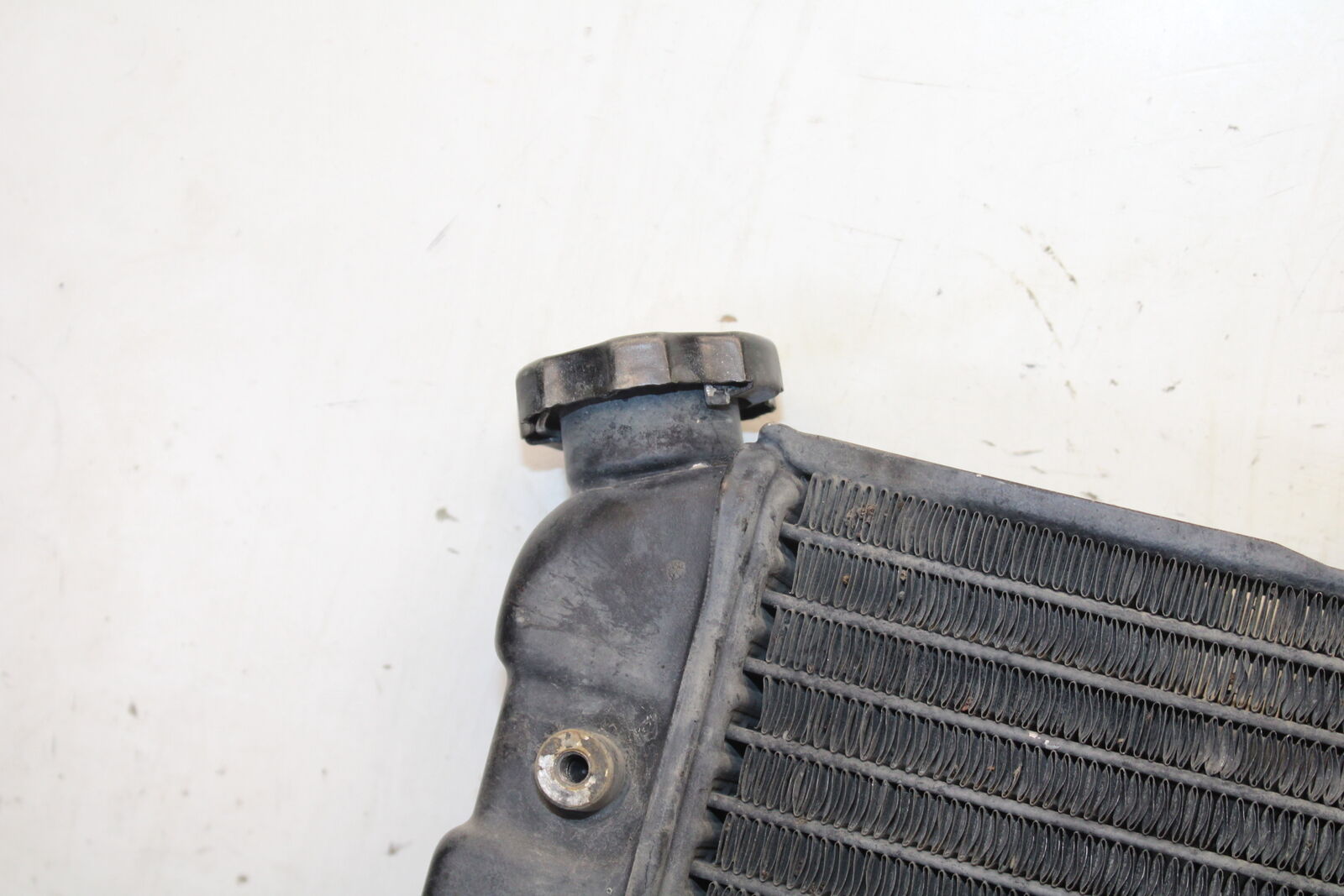 85-86 SUZUKI MADURA 1200 ENGINE COOLER COOLING RADIATOR RADIATER  BB691
