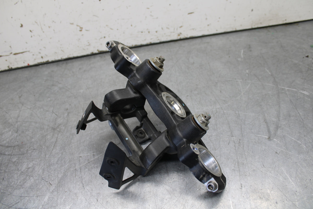 12-17 KAWASAKI ER-6N Z650 FORKS UPPER TRIPLE TREE CLAMP BB709