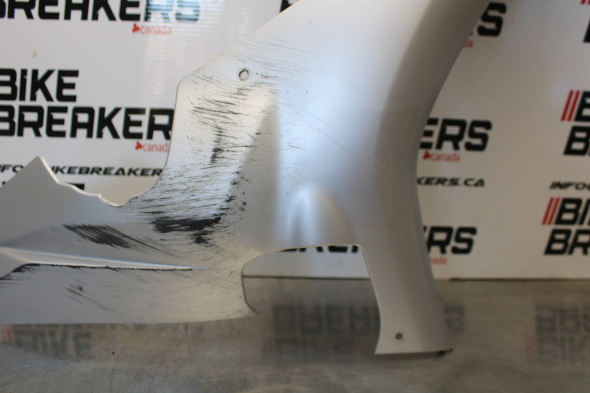 15-17 YAMAHA YZF R1 RIGHT MID UPPER SIDE FAIRING COWL BB190