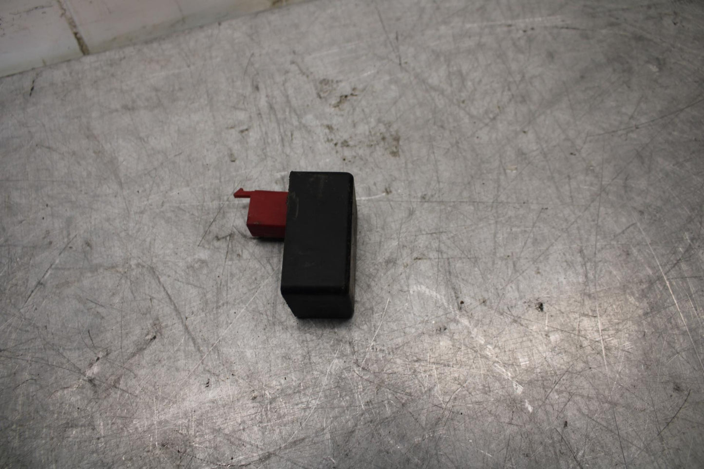 96-03 KAWASAKI NINJA ZX7R FUEL PUMP GAS PETROL SENDER UNIT RELAY BB438