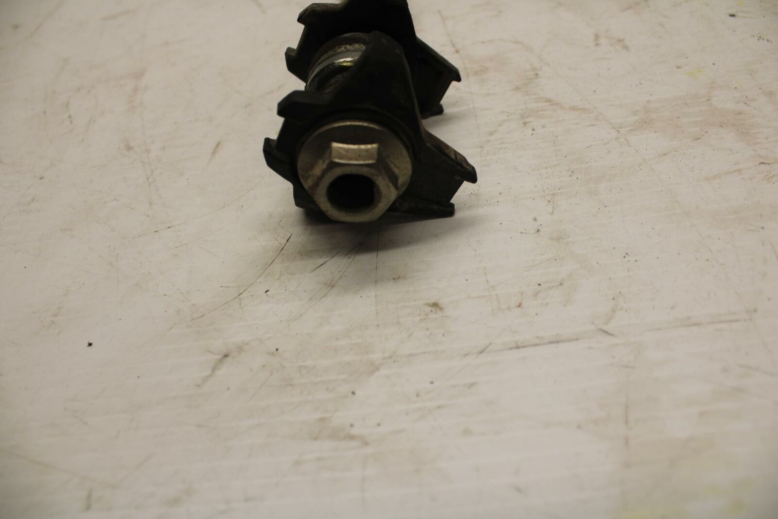 17-20 KAWASAKI NINJA 650 EX650 ABS REAR AXLE BACK WHEEL PIVOT BOLT AXEL BB277
