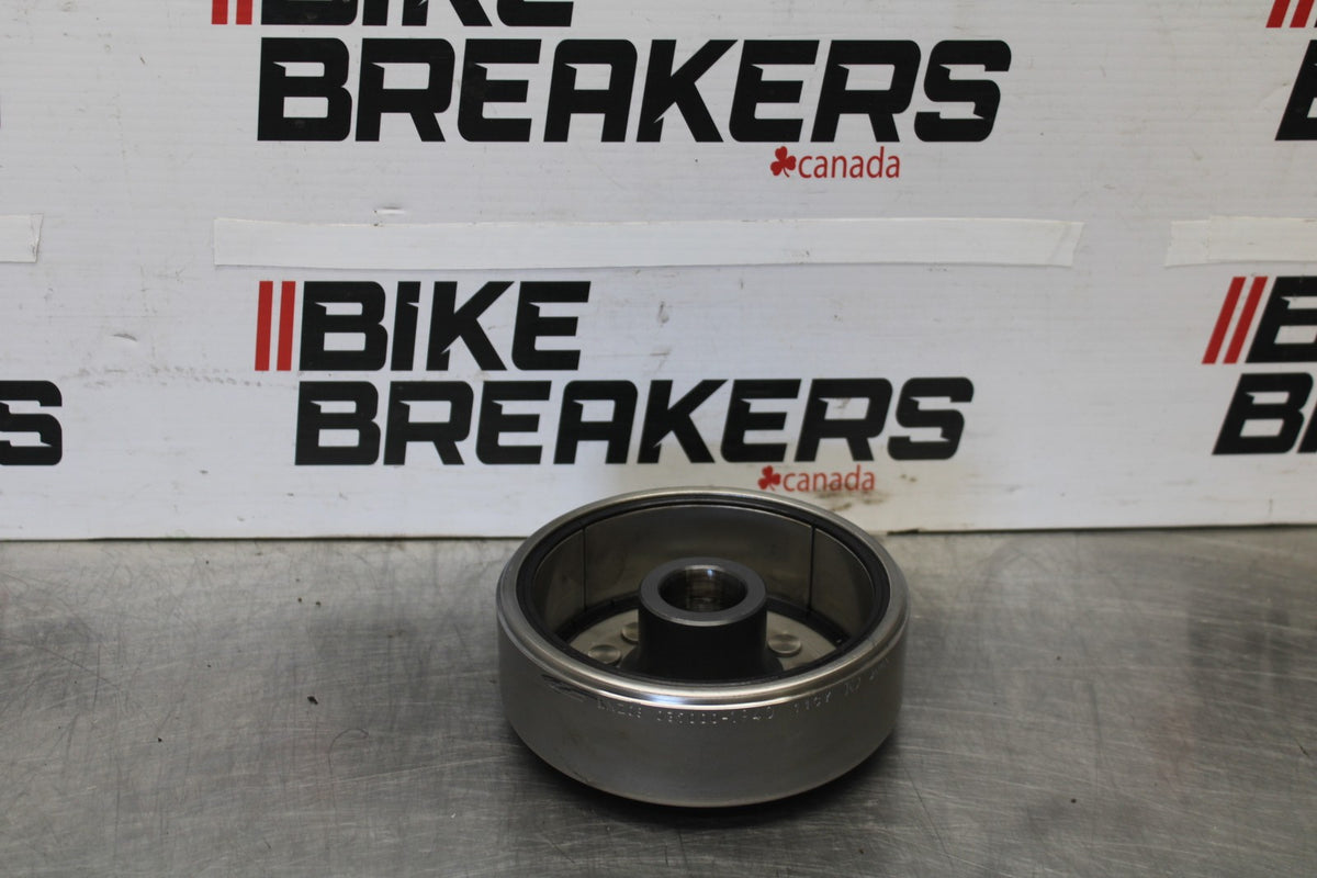84 HONDA INTERCEPTOR 1000 VF1000F STATOR MAGNETO GENERATOR FLYWHEEL BB878