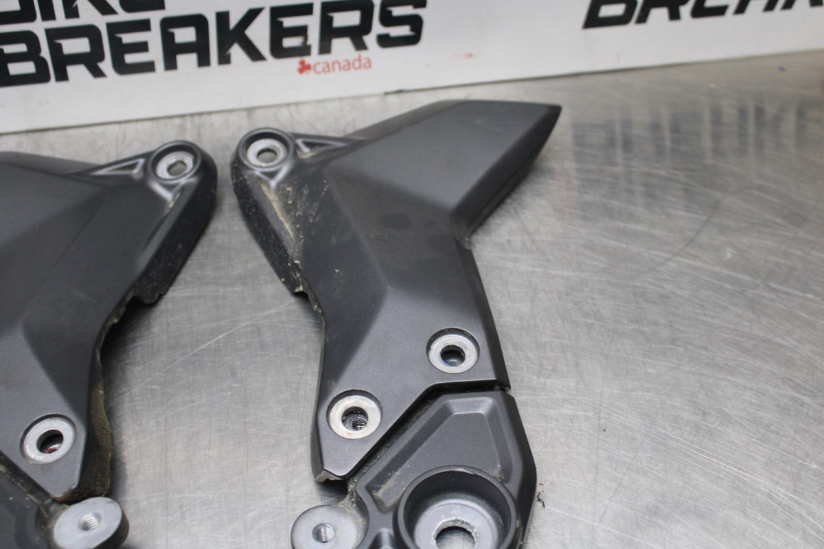 22-25 YAMAHA YZF R7 LEFT RIGHT REARSET REAR SET DRIVER PEG BRACKETS MOUNTS BB769
