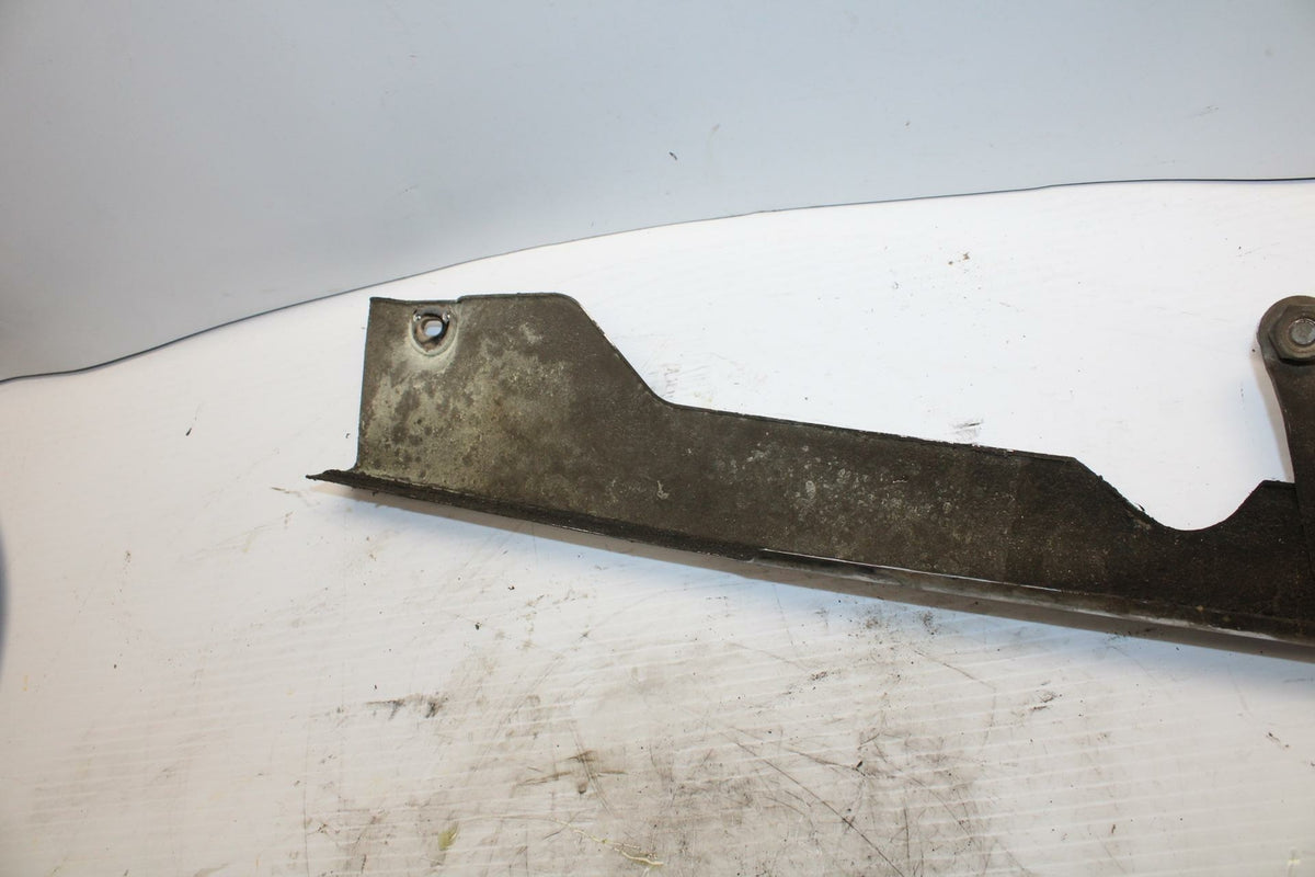 84-85 HONDA V30 MAGNA MAIN DRIVE CHAIN GUARD BB251