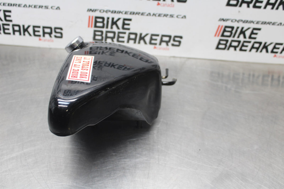 04-16 HARLEY-DAVIDSON SPORTSTER 883 ENGINE MOTOR BOTTOM OILTANK BB680