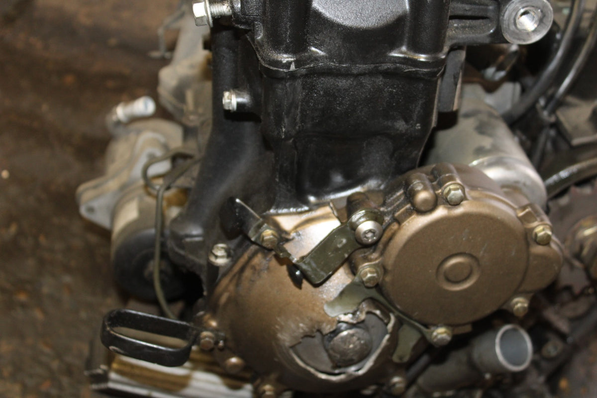 04-05 KAWASAKI NINJA ZX10R ENGINE MOTOR BB931