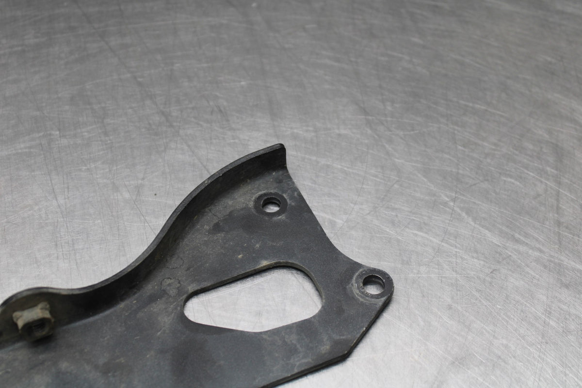 07-25 KAWASAKI VULCAN 900 VN900D CLASSIC LT MUFFLER EXHAUST BRACKET MOUNT BB842