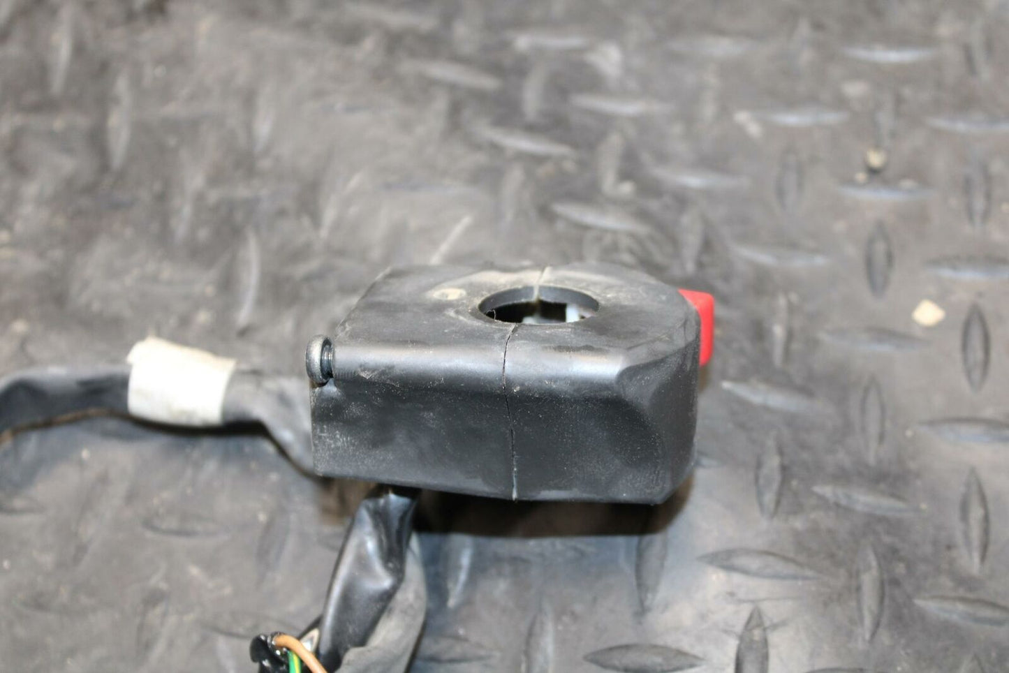09-14 YAMAHA YZF R1 RIGHT CLIP ON HANDLE KILL OFF START SWITCH SWITCHES BB196