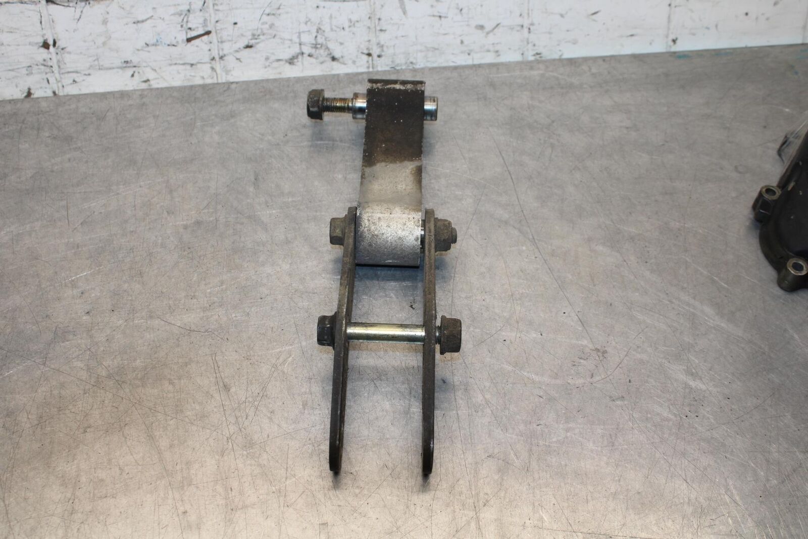 1999 Honda CBR600F4 REAR  SHOCK LINKAGE LINK 52461-MBW-000 52475-MAS-E00  BB70