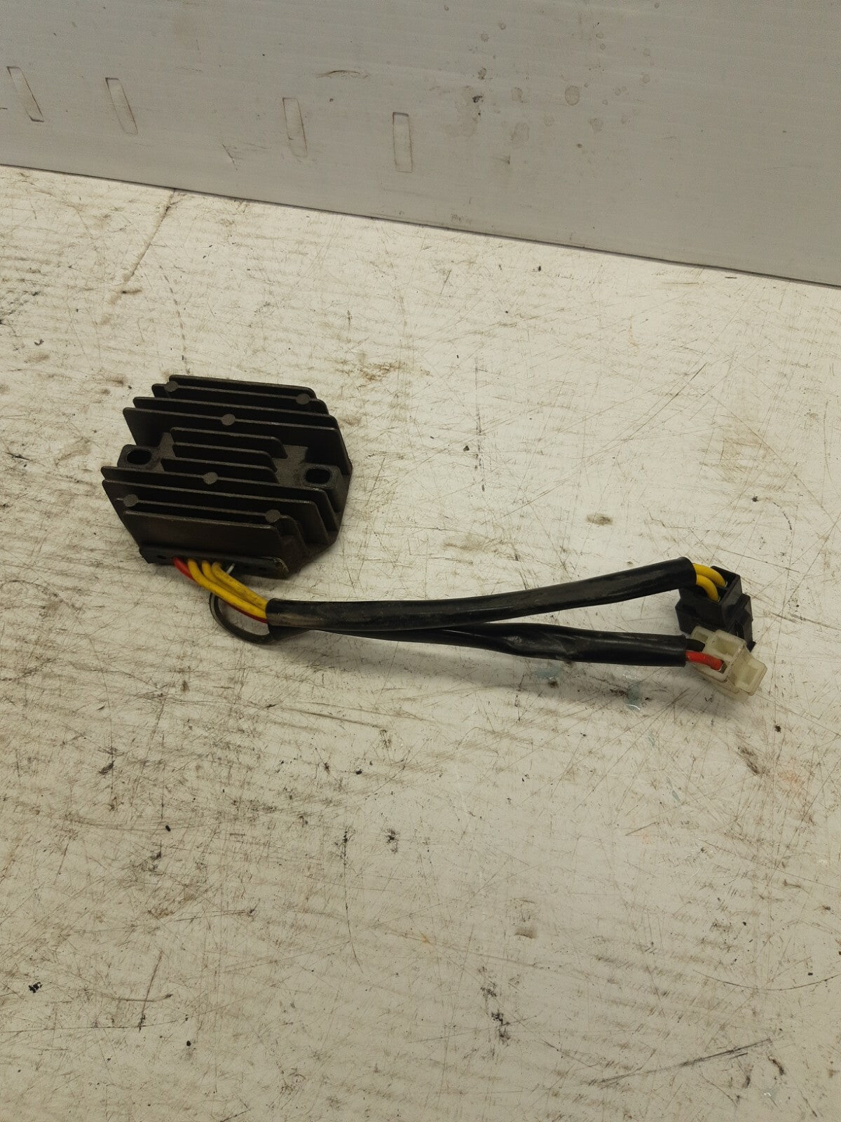99-02 SUZUKI SV650S RECTIFIER VOLTAGE REGULATOR BB299