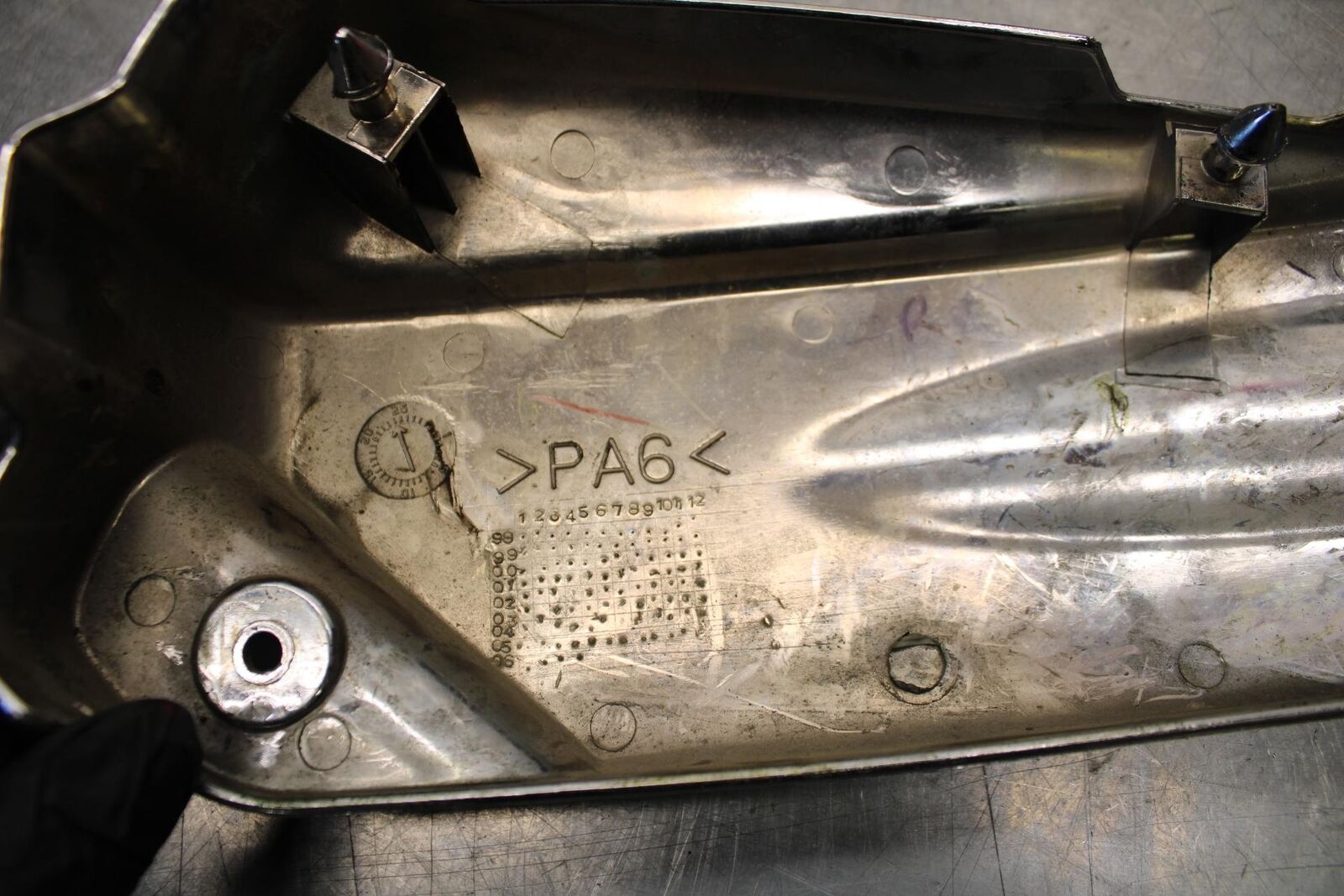 07-08 YAMAHA V STAR 1100 CHROME ENGINE MOTOR TIMING CHAIN COVER BB71