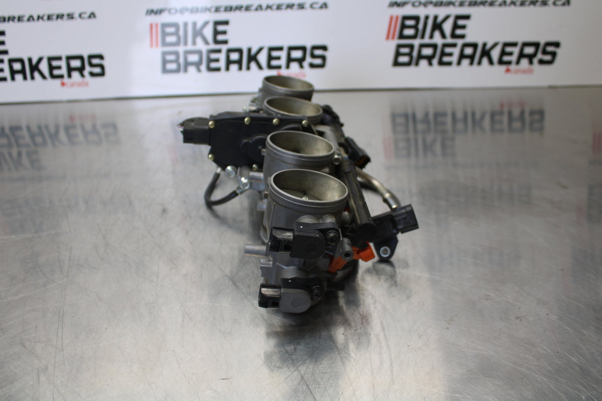 07 KAWASAKI Z1000 MAIN FUEL INJECTORS / THROTTLE BODIES BB148