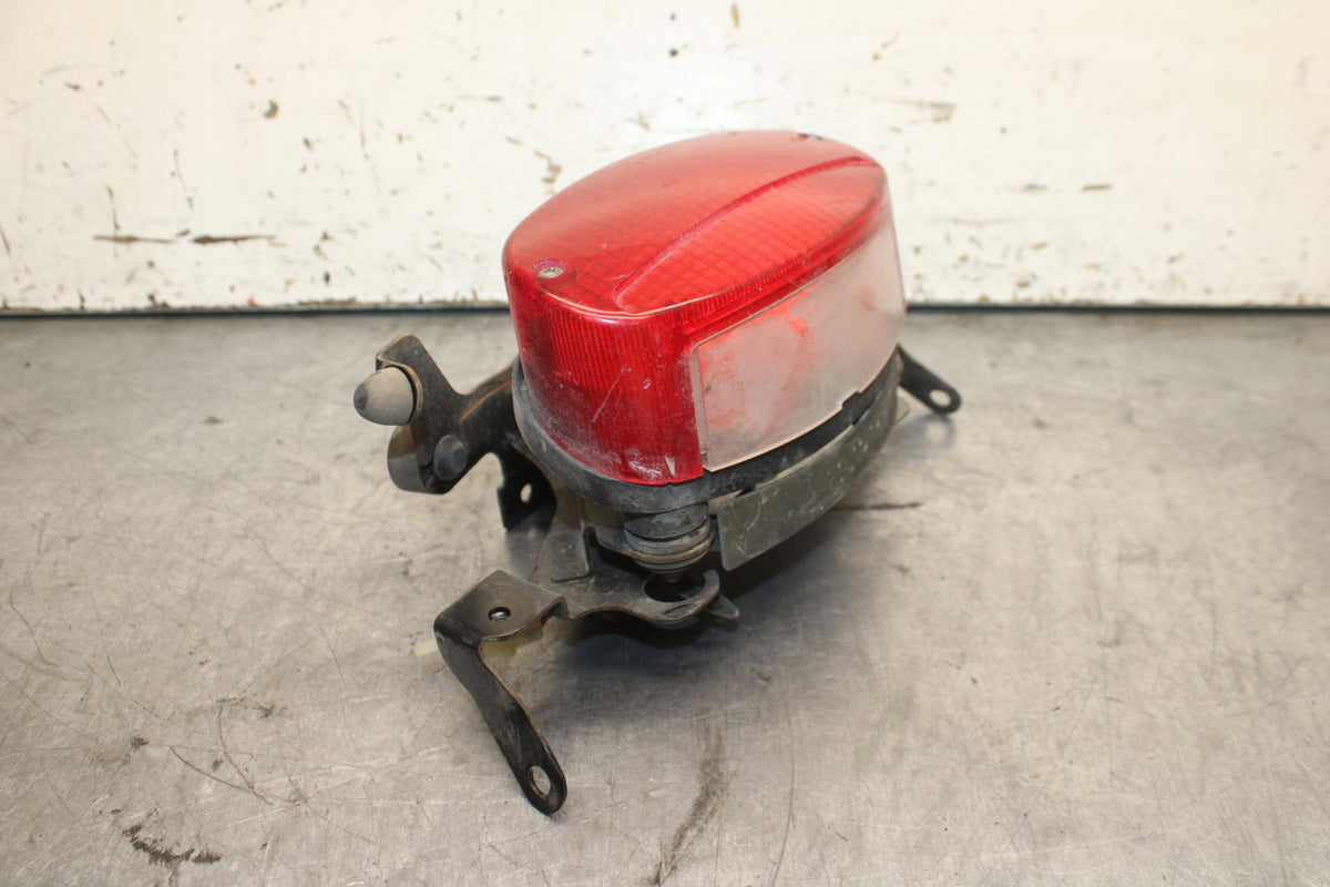 96-07 YAMAHA YZF600R REAR TAIL TAILLIGHT BACK BRAKE LIGHT  BB746