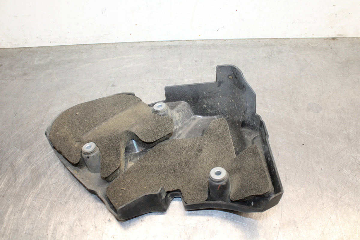 13-16 SUZUKI BANDIT 1250S ABS ENGINE SPROCKET COVER BB134