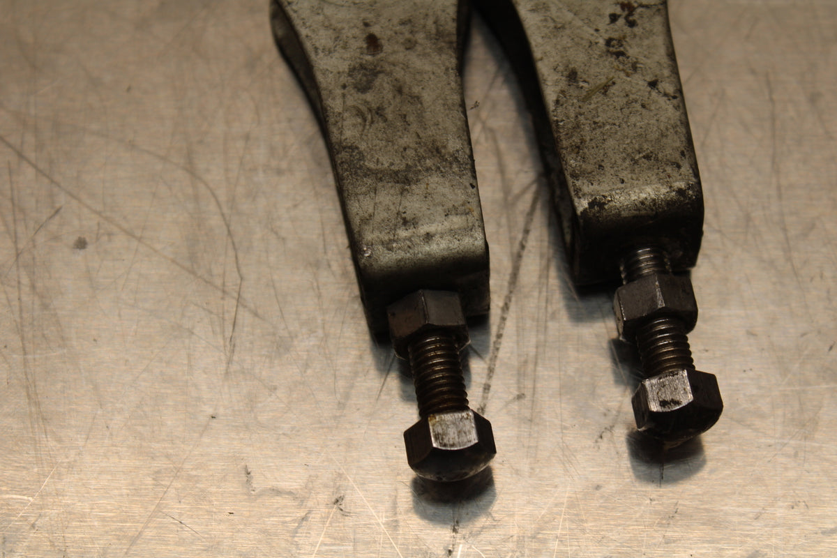 86 SUZUKI GS750ES SWINGARM CHAIN TENSIONER ADJUSTMENT BRACKETS  BB140
