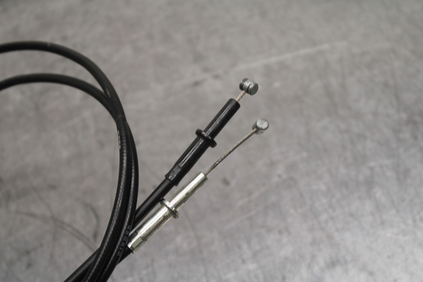 09-12 KAWASAKI NINJA ZX6R THROTTLE CABLE LINE HOUSING GUIDE BB110