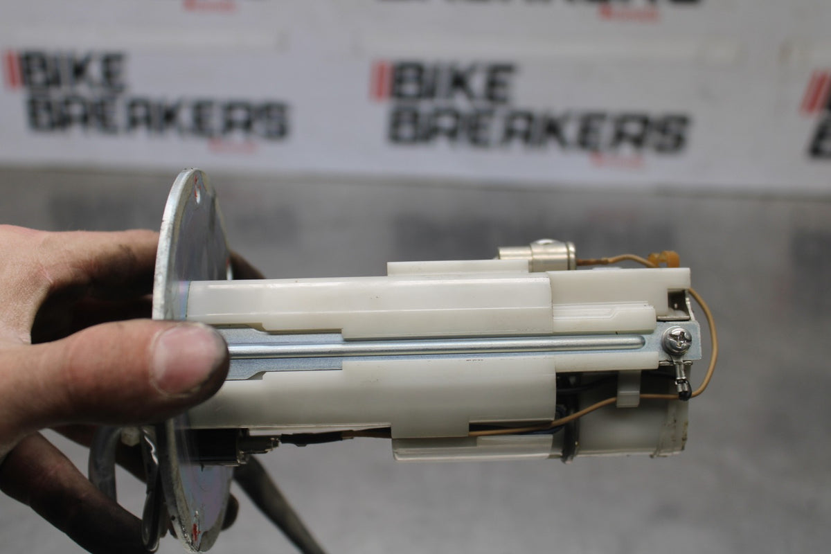 08-09 KAWASAKI NINJA ZX14R FUEL PUMP GAS PETROL SENDER UNIT BB932