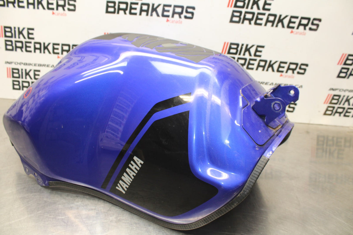 18 YAMAHA SUPER TENERE GAS TANK FUEL CELL PETROL RESERVOIR BB832