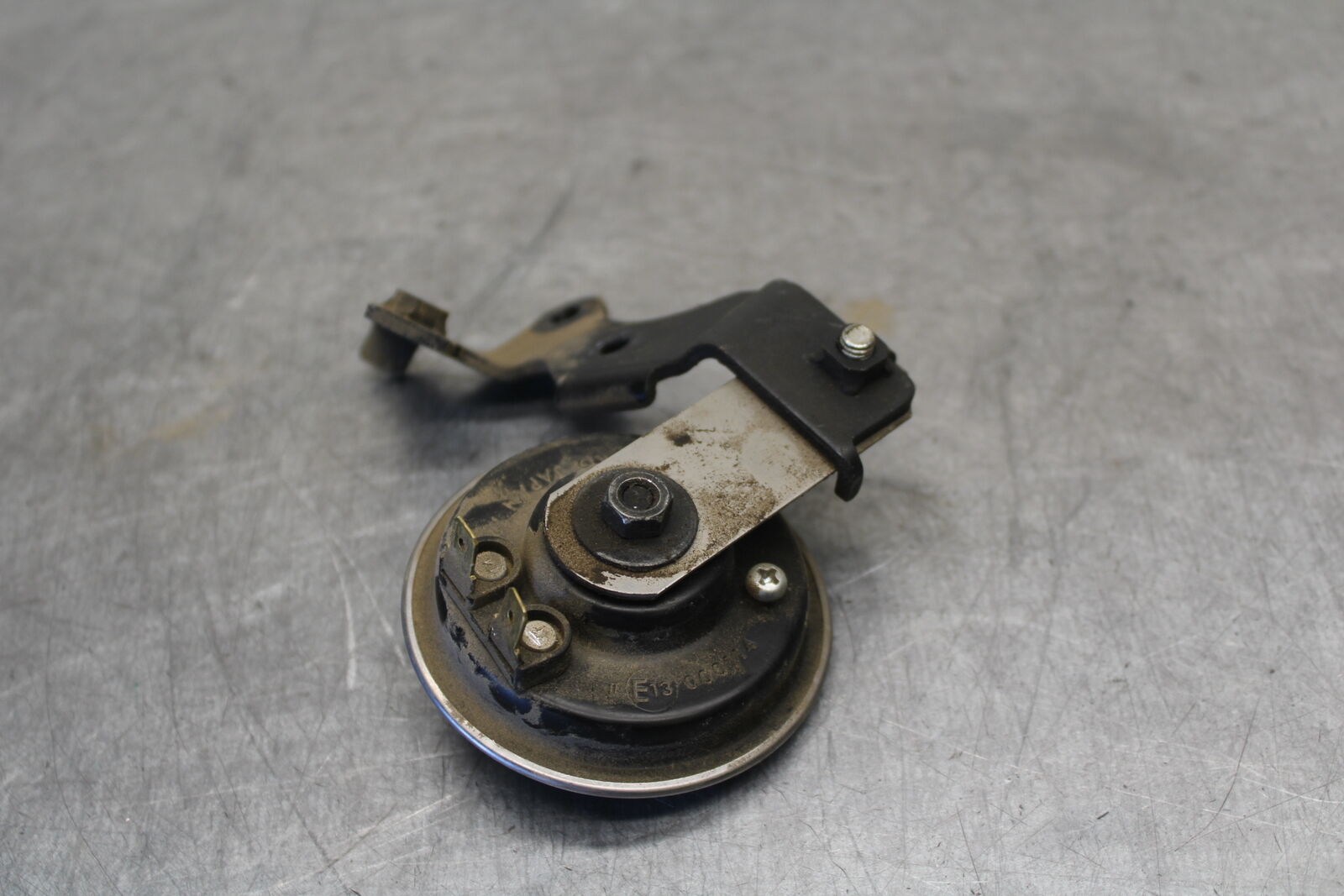 09-14 YAMAHA YZF R1 HORN SIGNAL 14B-83371-00-00 BB696