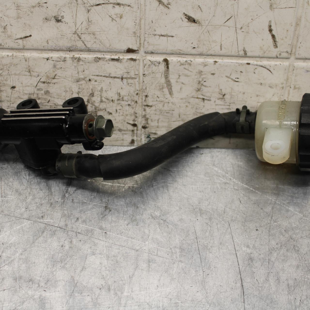 2003 Yamaha Vmax 1200 VMX1200 REAR BRAKE MASTER CYLINDER W RESERVOIR BB563