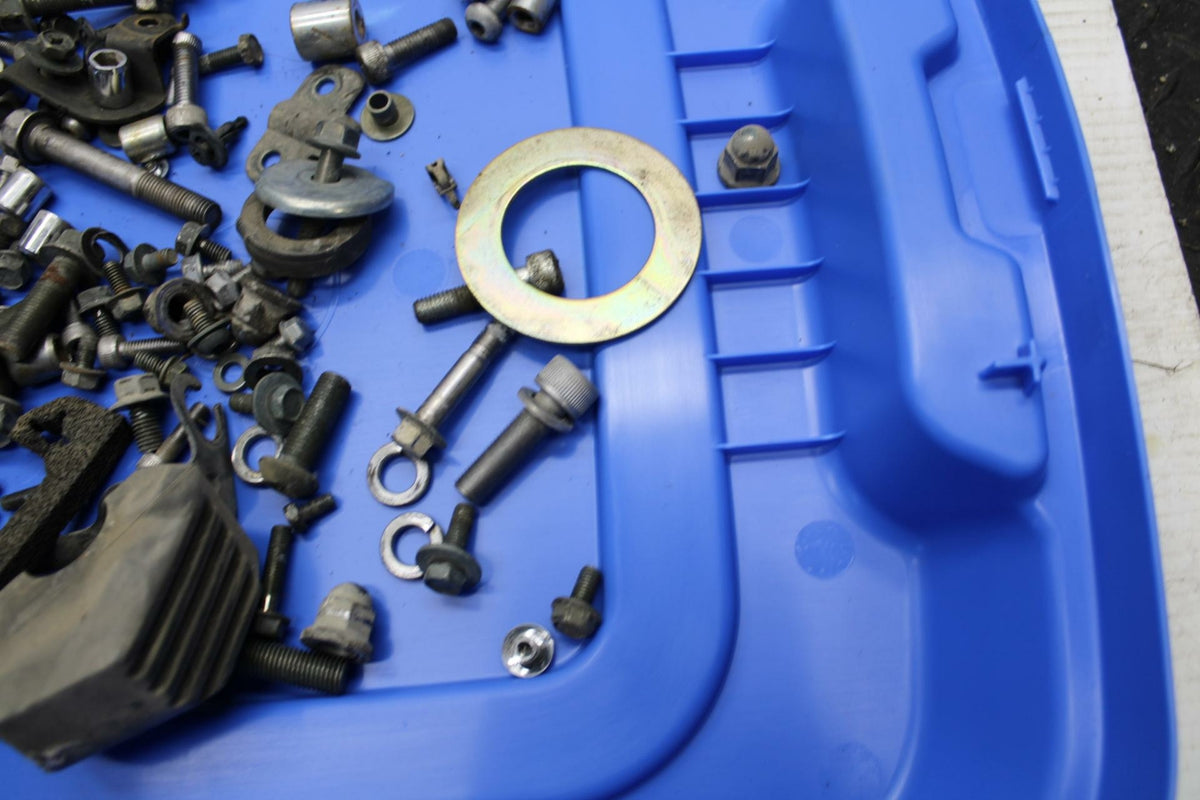 07-08 YAMAHA V STAR 1300 LEFTOVER BOLTS SCREWS SET BB303