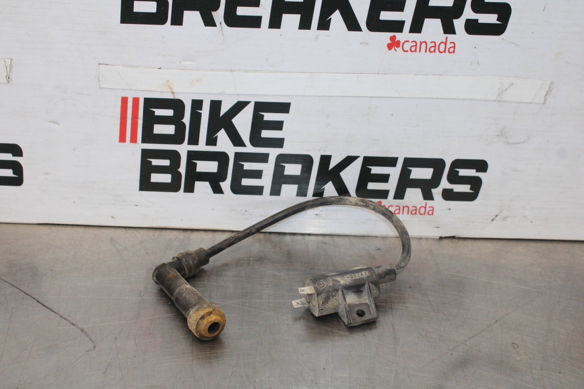 06 KAWASAKI KLR650 IGNITION COIL SPARK PLUG CAP  BB919