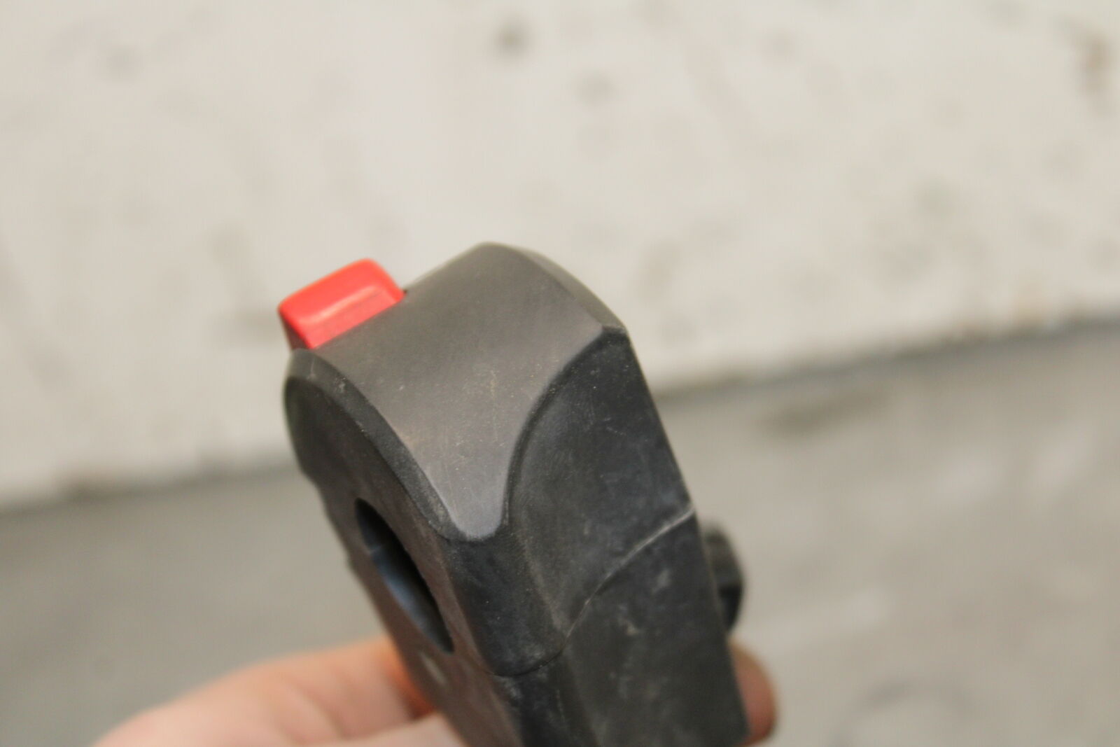 06-07 KAWASAKI NINJA ZX10R RIGHT CLIP ON KILL OFF START SWITCH SWITCHES  BB115