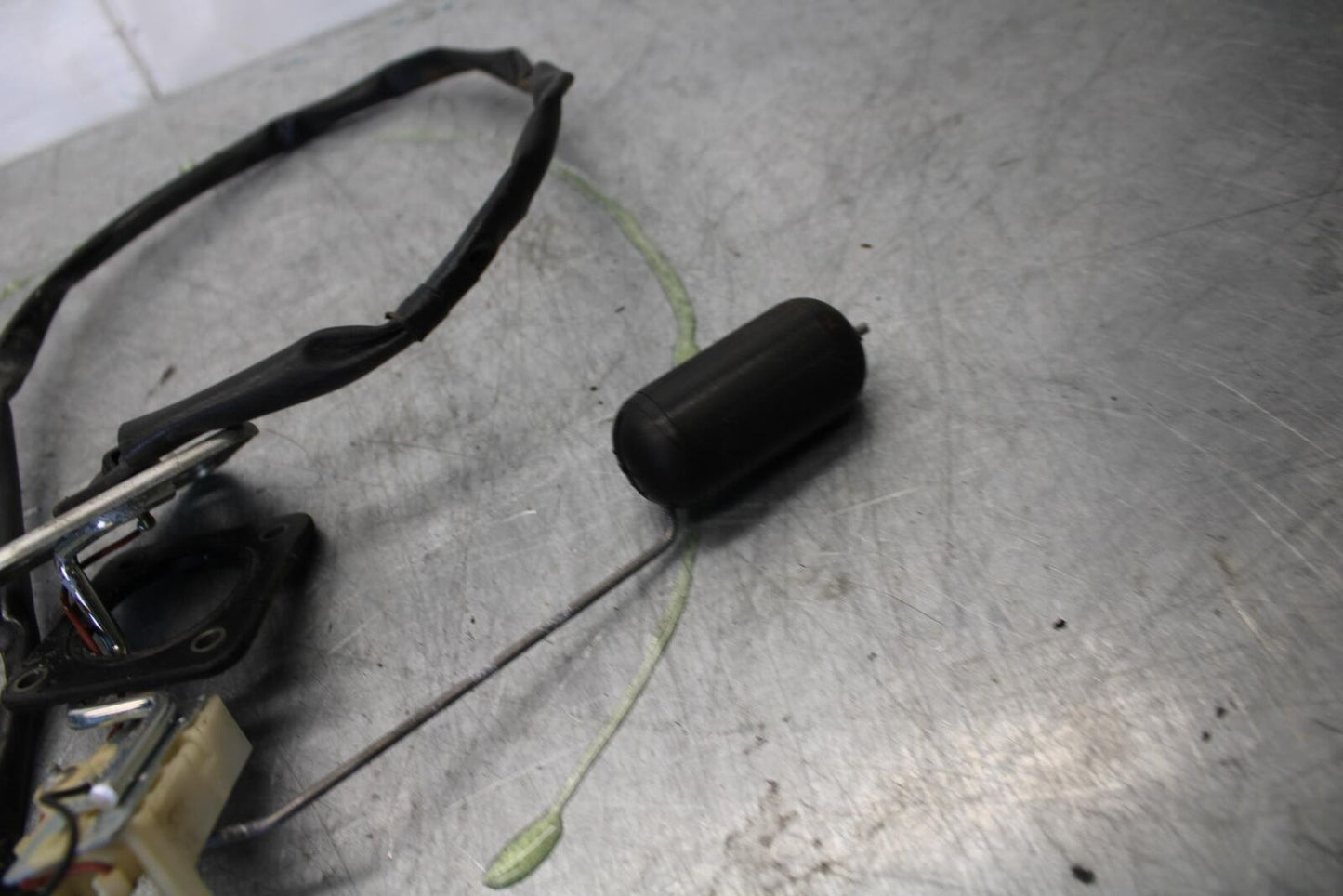 06-07 KAWASAKI NINJA ZX14R FLOAT GAS FUEL PETROL LEVEL SENDING UNIT bb433