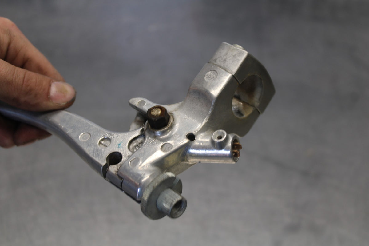 95 HONDA SHADOW 1100 CLUTCH PERCH MOUNT WITH LEVER  BB885