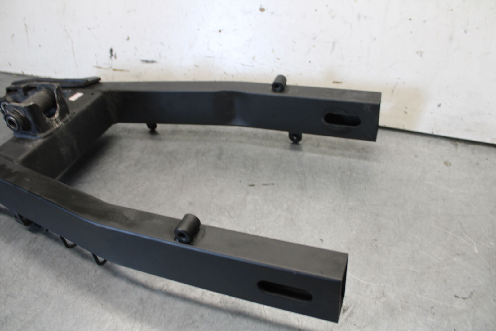 18-23 KAWASAKI NINJA 400 REAR SWINGARM BACK SUSPENSION SWING ARM BB660