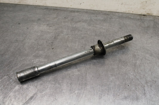 04 SUZUKI INTRUDER 800 FRONT WHEEL RIM AXLE PIVOT BOLT BB758