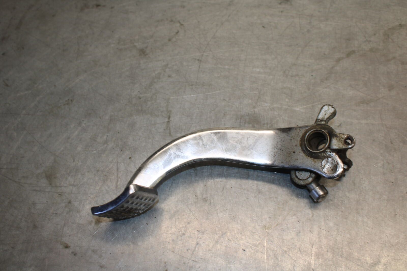 87-03 SUZUKI INTRUDER 1400 VS1400GLP RIGHT REARSET BRAKE FOOT PEDAL BB702