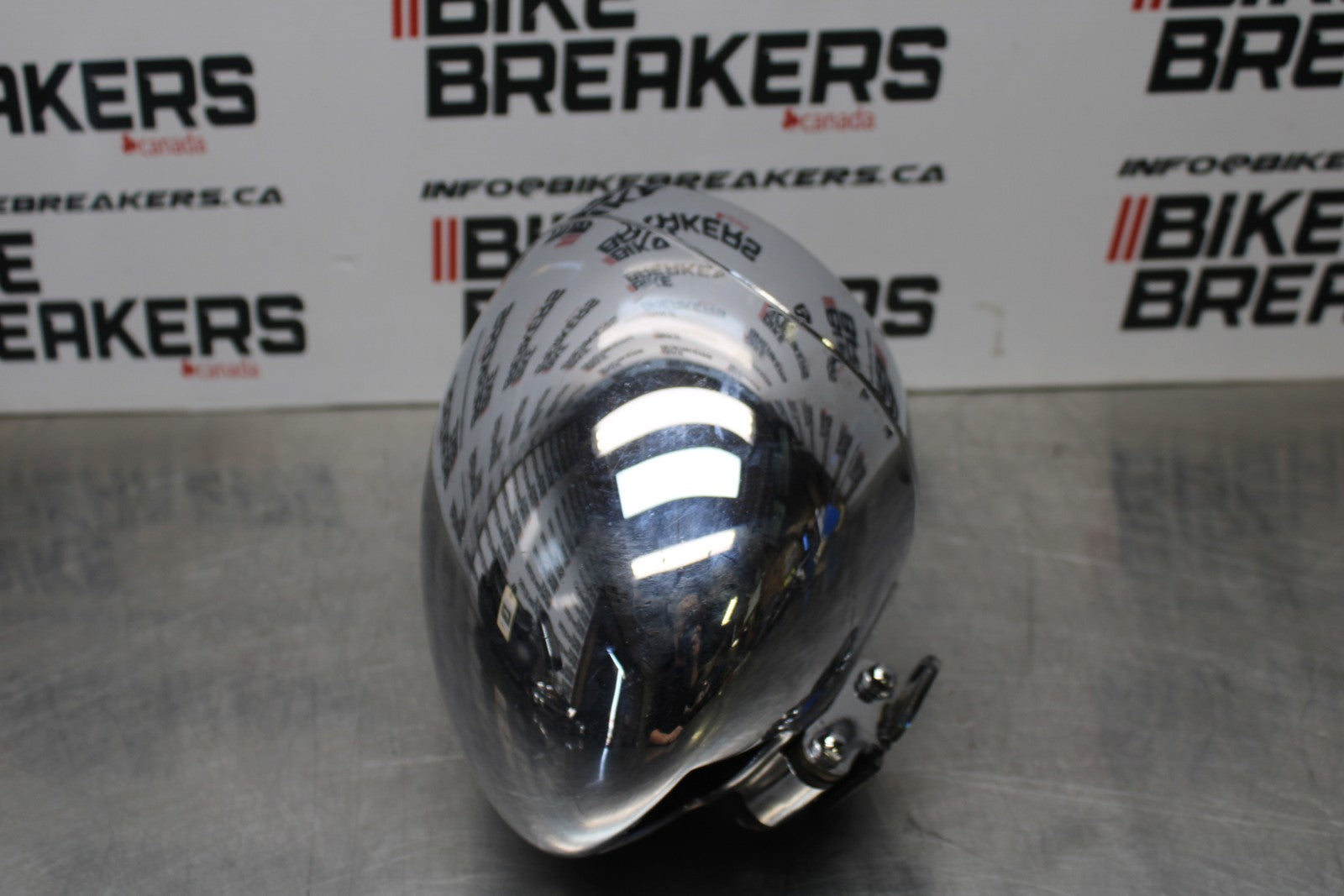 03-08 KAWASAKI VULCAN 1600 SINGLE HEADLIGHT HEAD LAMP LIGHT