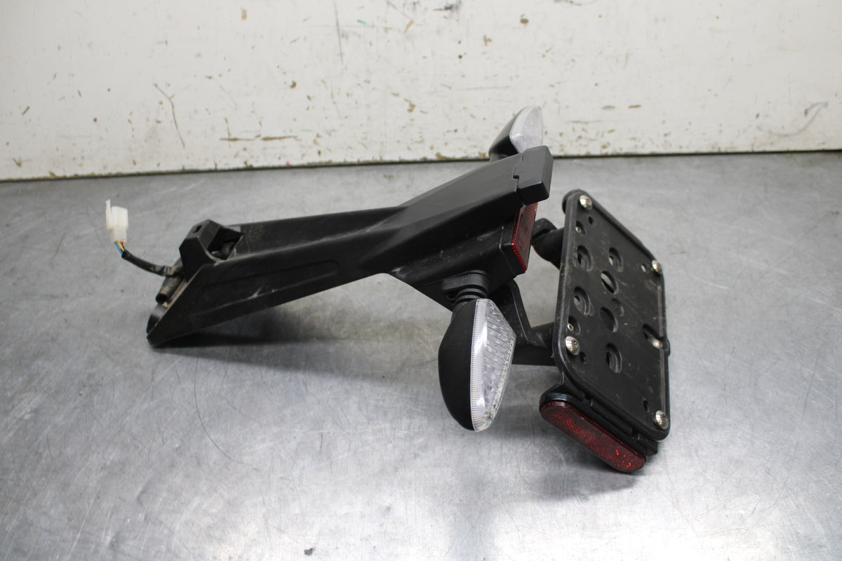 21-24 APRILIA TUONO 660 FACTORY REAR BACK FENDER MUD GUARD BB733