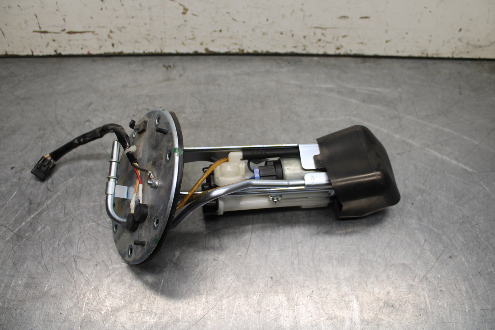 14 HONDA CTX1300A FUEL GAS PUMP BB732