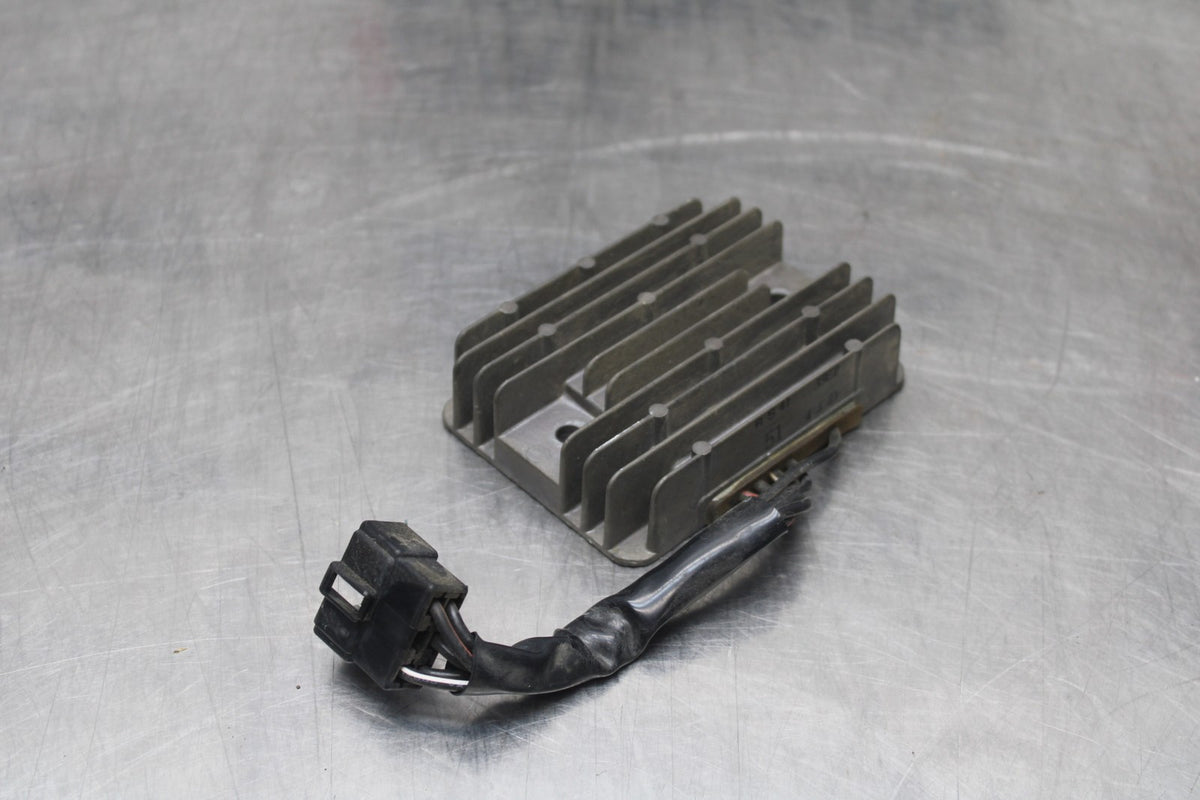 04-05 SUZUKI GSXR600 RECTIFIER VOLTAGE REGULATOR BB792