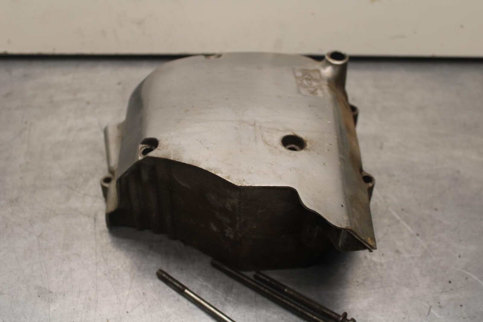 80-83 SUZUKI GS750E ENGINE SPROCKET COVER BB82