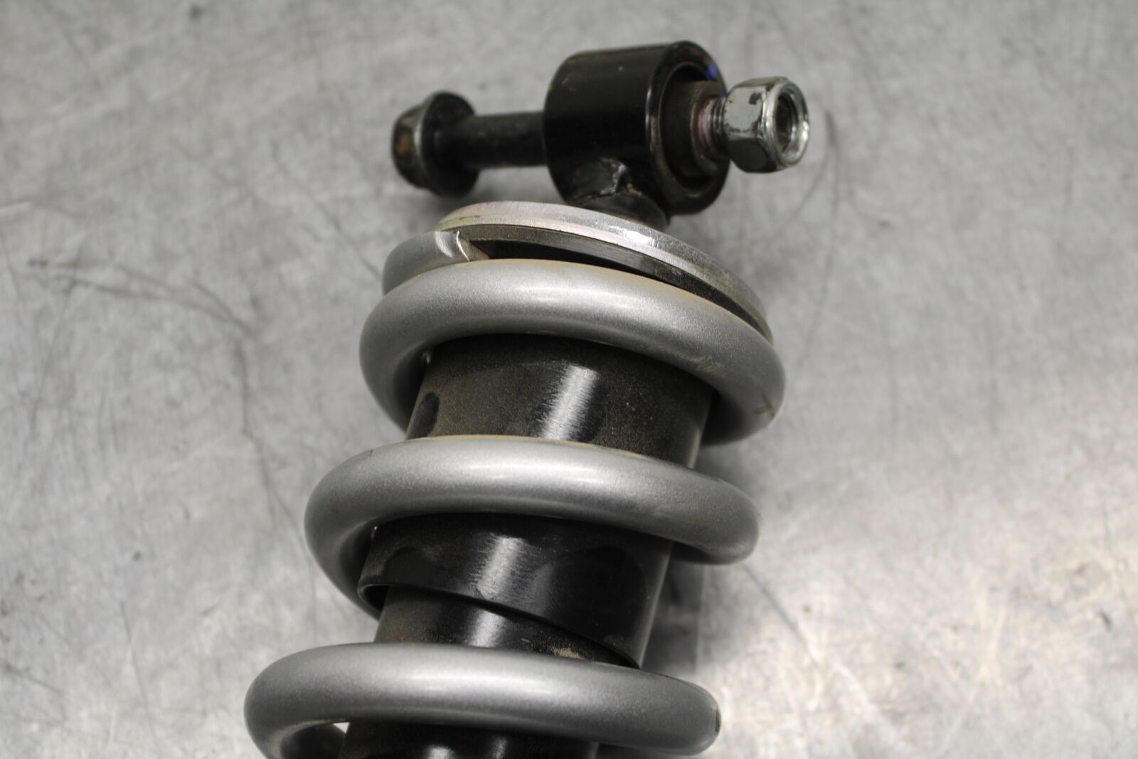 19-24 YAMAHA R3 REAR BACK SHOCK ABSORBER SUSPENSION BB736
